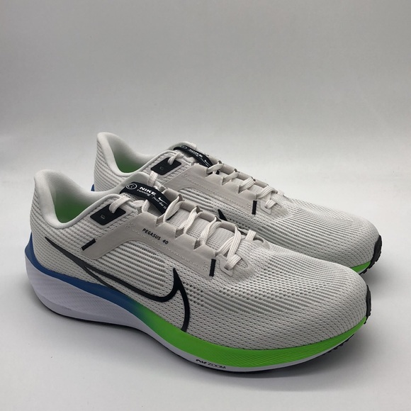 New Nike Men’s Air Zoom Pegasus 40 Wide White/Green/Black/Blue DV7480-100 NWOB - Picture 2 of 5